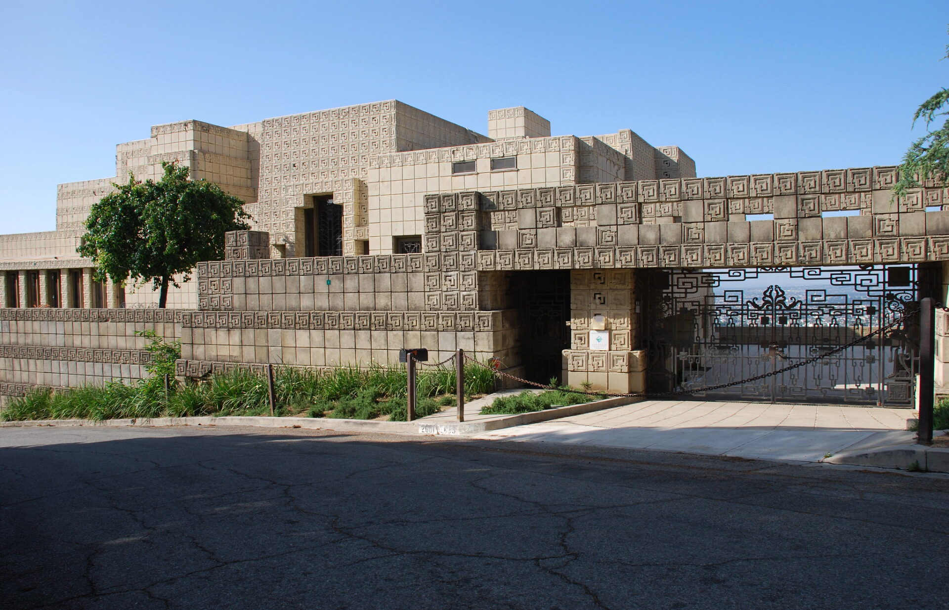 The Ennis House: Frank Lloyd Wright's Most Documented Work